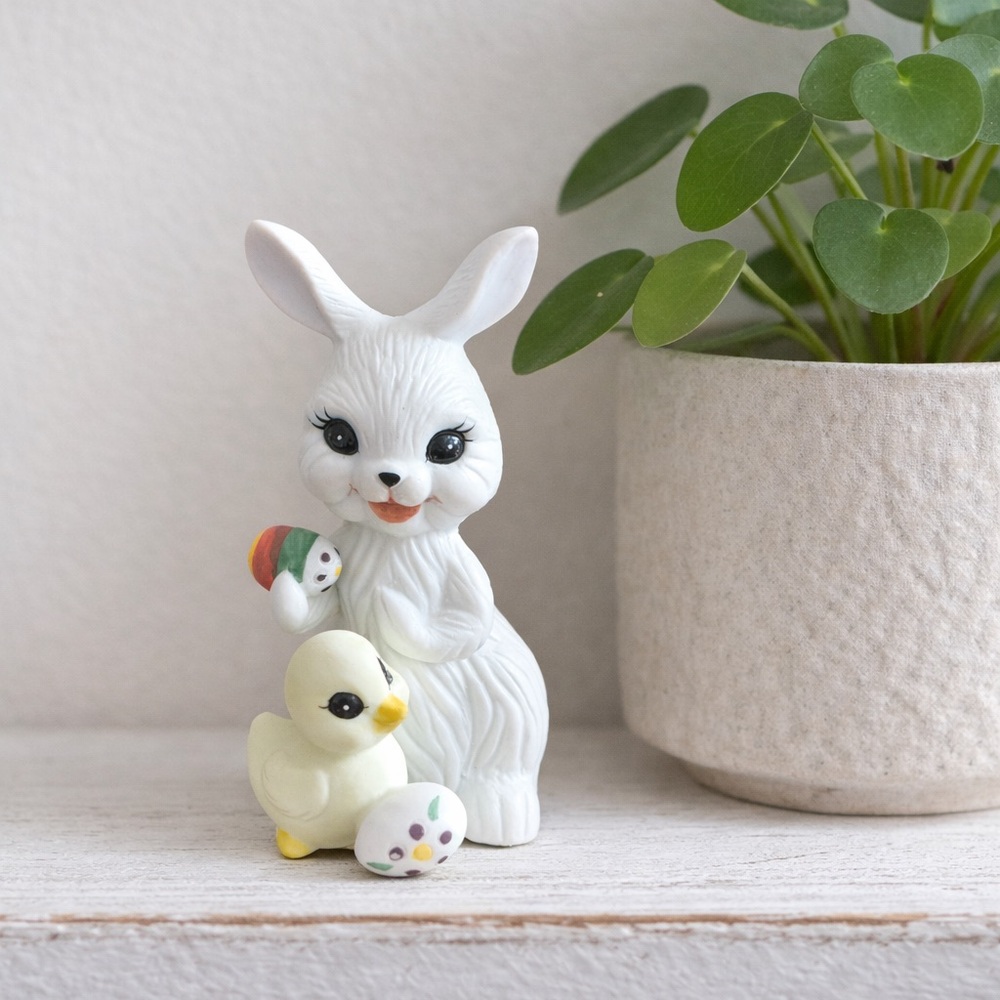 Vintage Easter Bunny Chick Figurine Made in Taiwan Spring Cottage Whimsy Decor - Picture 9 of 9